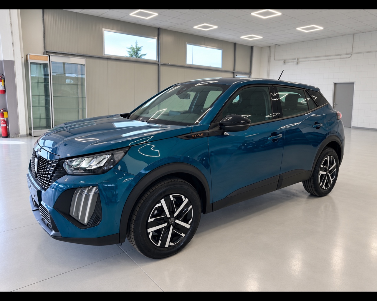 Peugeot 2008 1.2 hybrid Style 145cv e-dcs6