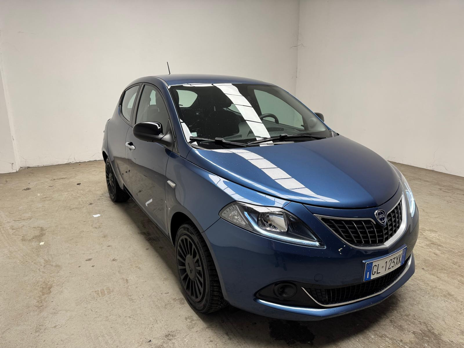 LANCIA Ypsilon Ypsilon 1.0 firefly hybrid Silver s&s 70c
