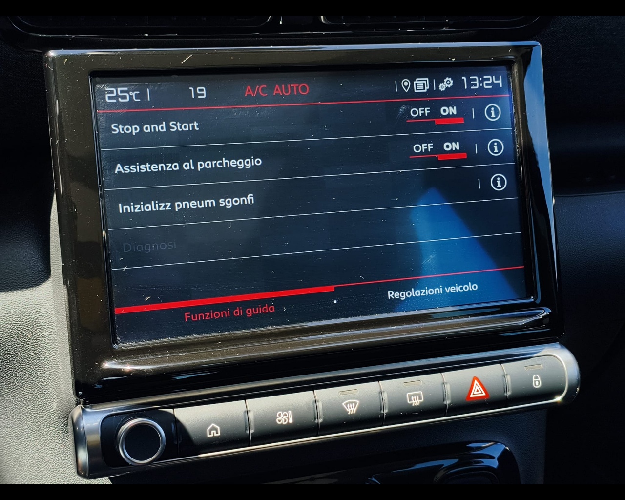 Foto CITROEN C3 Aircross 1.5 bluehdi Shine Pack s&s 110cv