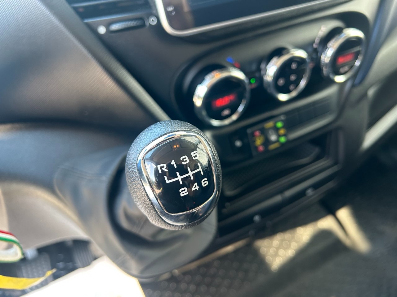 Iveco Daily V daily 35 S16 SV LH2 3520 E6 - 13