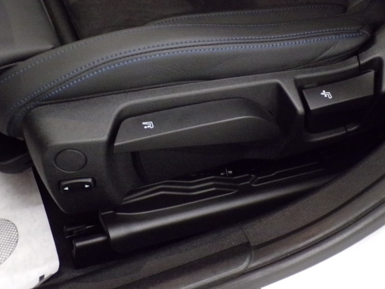 Bmw Serie 3 Serie 3 Touring 320e MSport Steptronic - 13