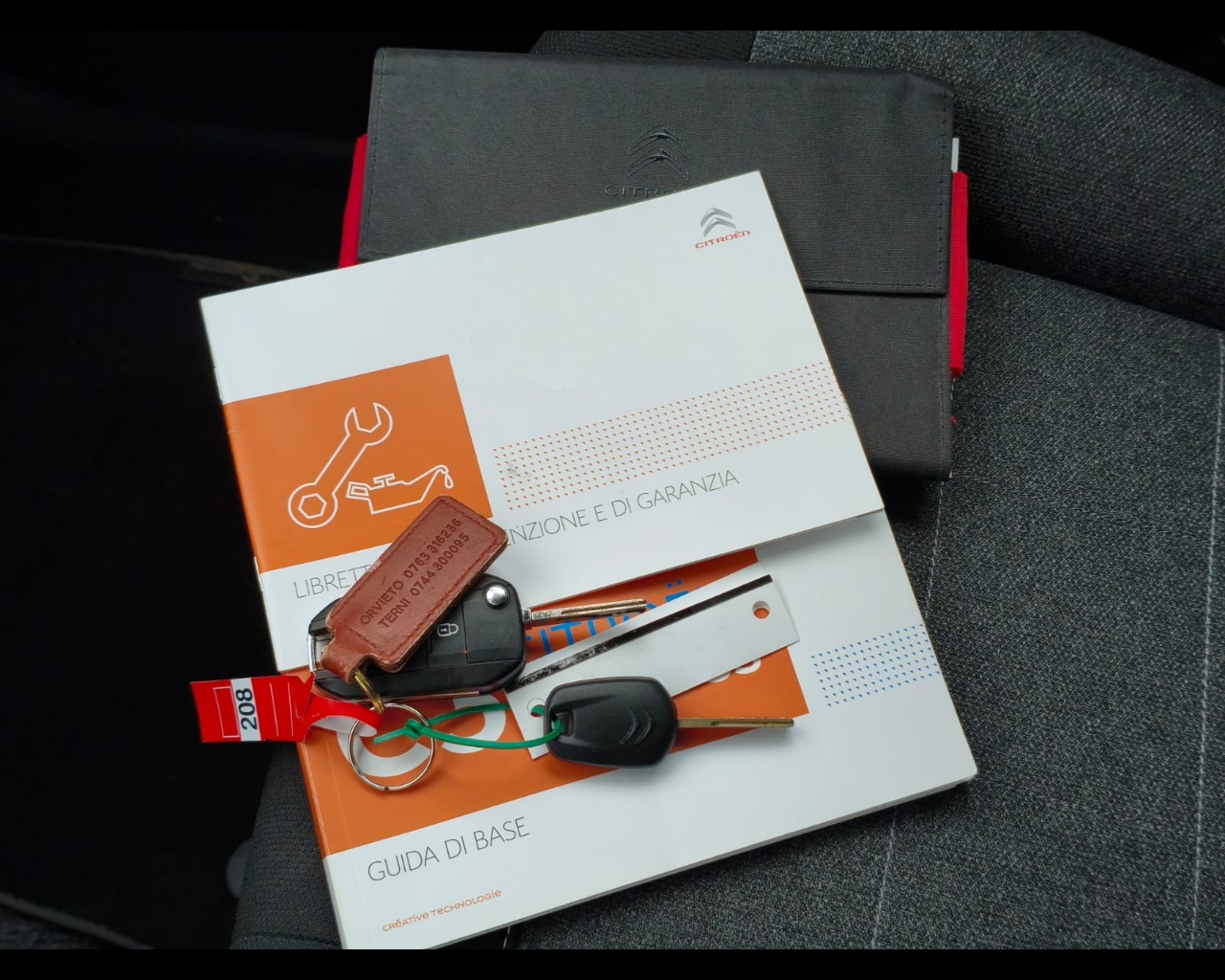 Foto CITROEN C3 Aircross 1.5 bluehdi Rip Curl s&s 100cv