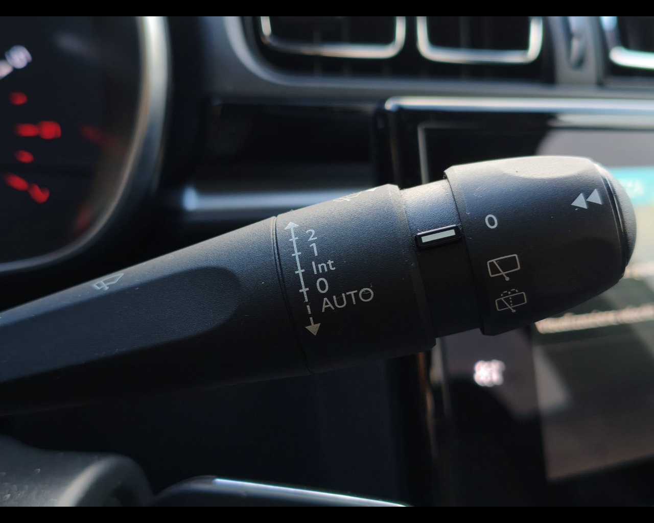 Foto CITROEN C3 1.5 bluehdi Shine Pack s&s 100cv 6m