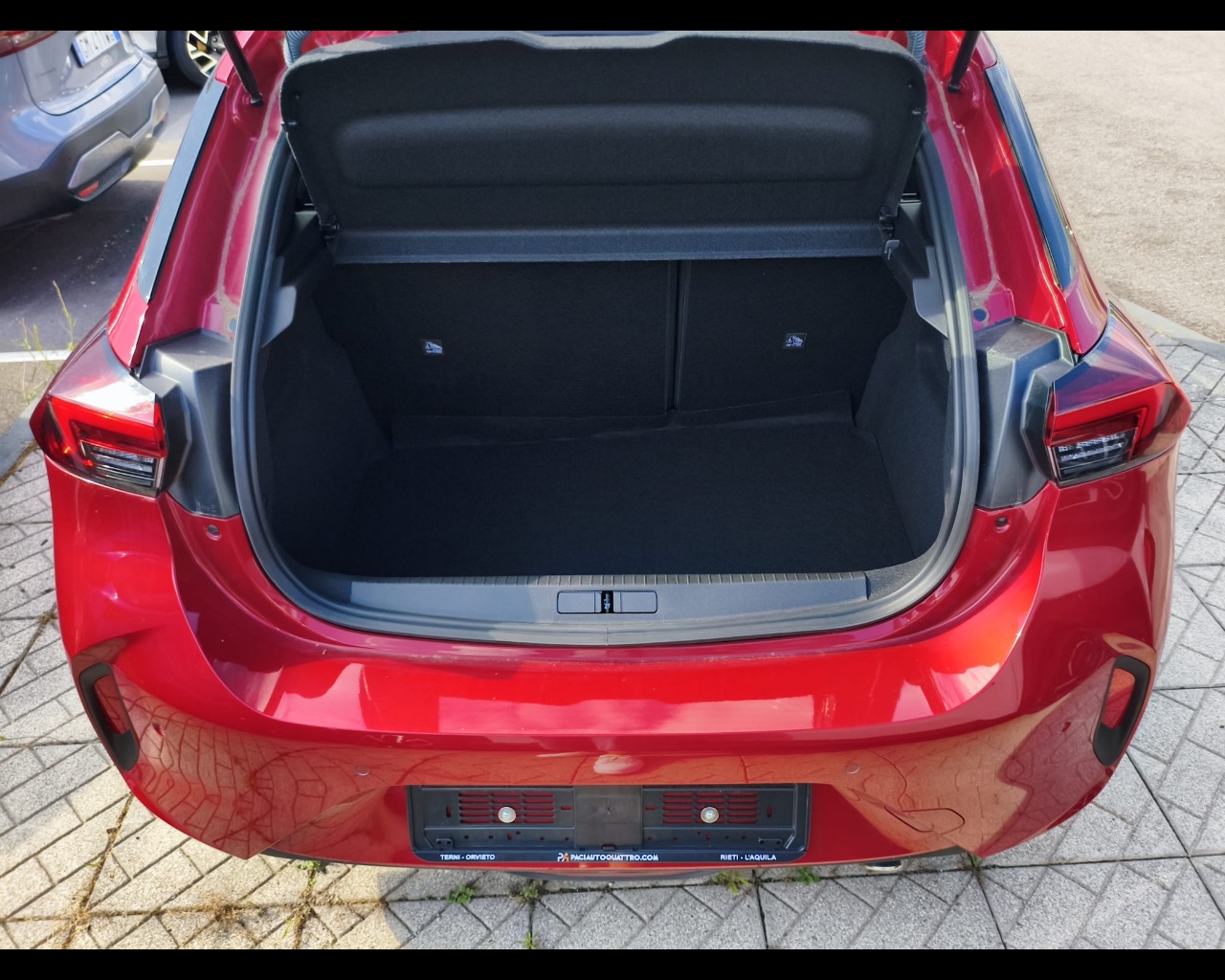 Foto OPEL Corsa 1.2 GS s&s 100cv at8