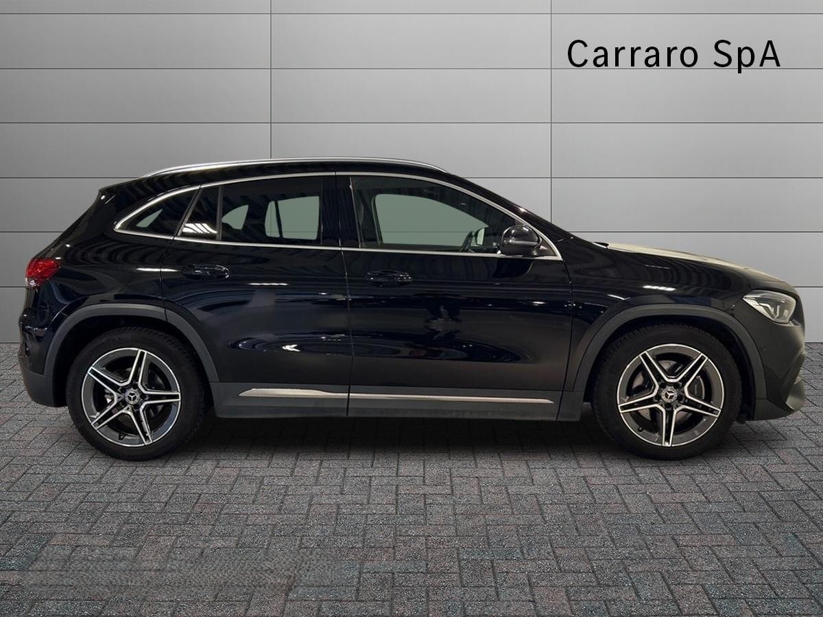 Mercedes GLA GLA 200 D Premium 4Matic 8G-DCT - 5