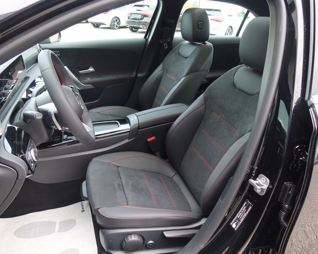 Mercedes Classe A Berlina Classe A 180 d Automatic Advanced Plus AMG Line - 15