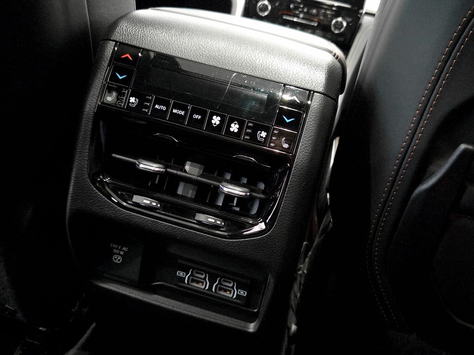 JEEP Grand Cherokee 2.0 atx phev Exclusive Launch Edition 4xe aut Ibrida usato - 18