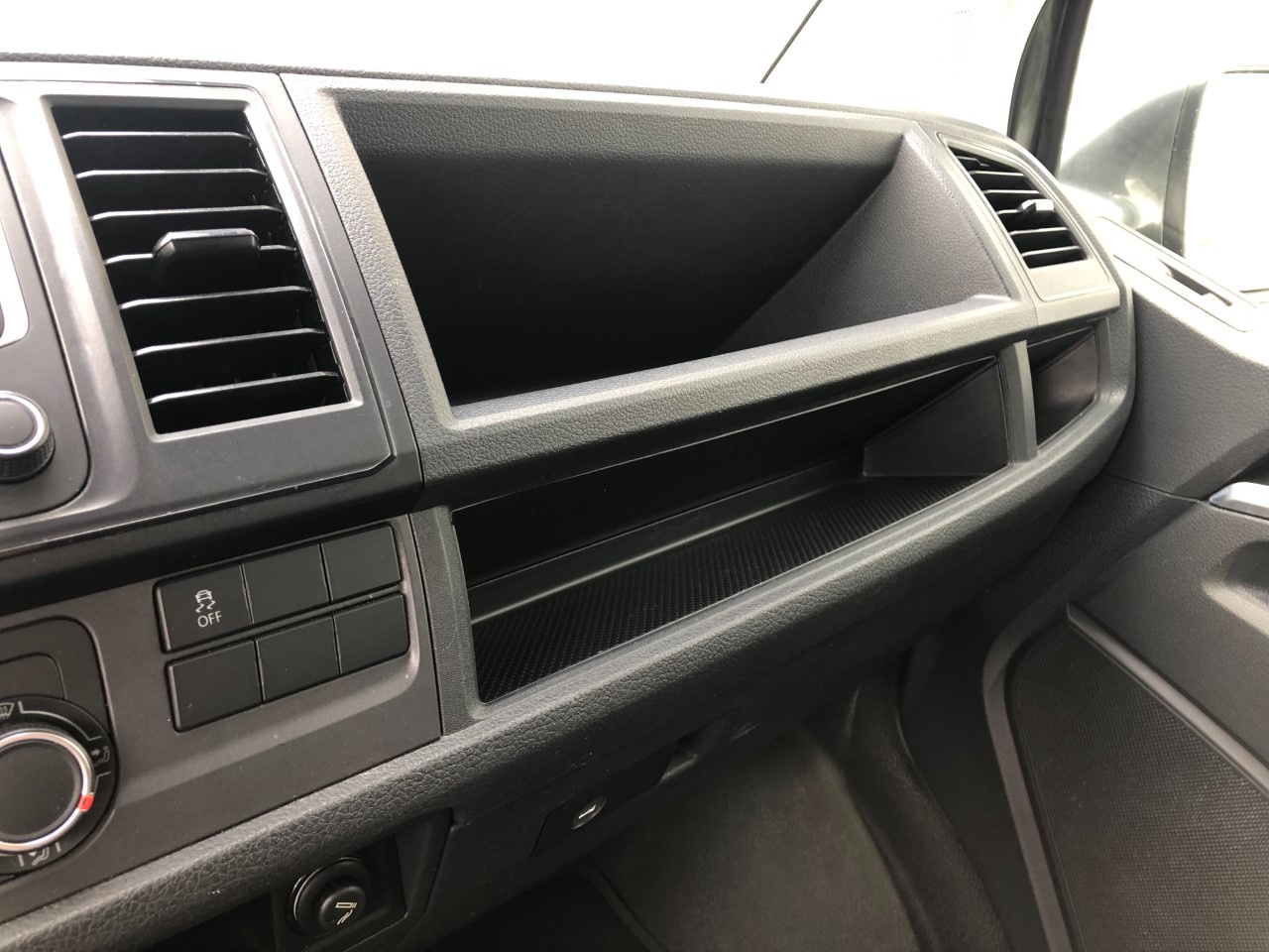 Volkswagen T6 Transporter transp.32 2.0 tdi 150cv 4mot. kombi p.l. E6 - 11
