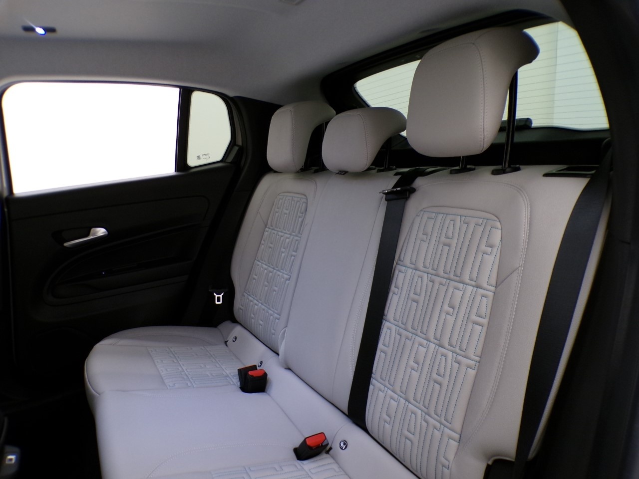 Fiat 600 600 1.2 Hybrid La Prima - 15