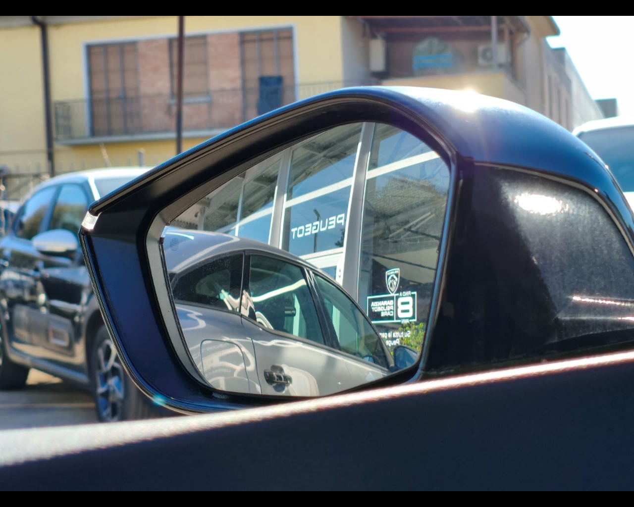 Foto PEUGEOT 408 1.2 hybrid GT 136cv e-dsc6