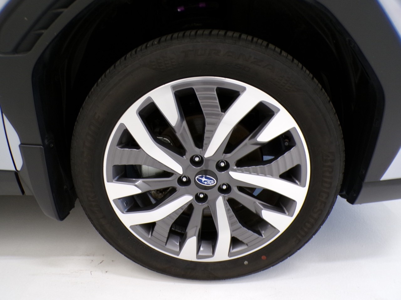 Subaru  Forester 2.0 i e-BOXER Premium AWD - 4