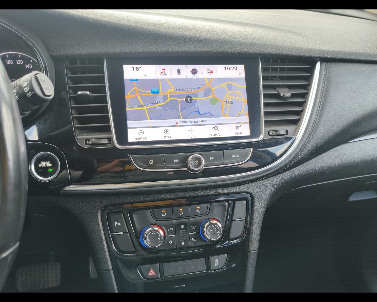 Foto OPEL Mokka X 1.6 cdti Innovation 4x2 136cv auto