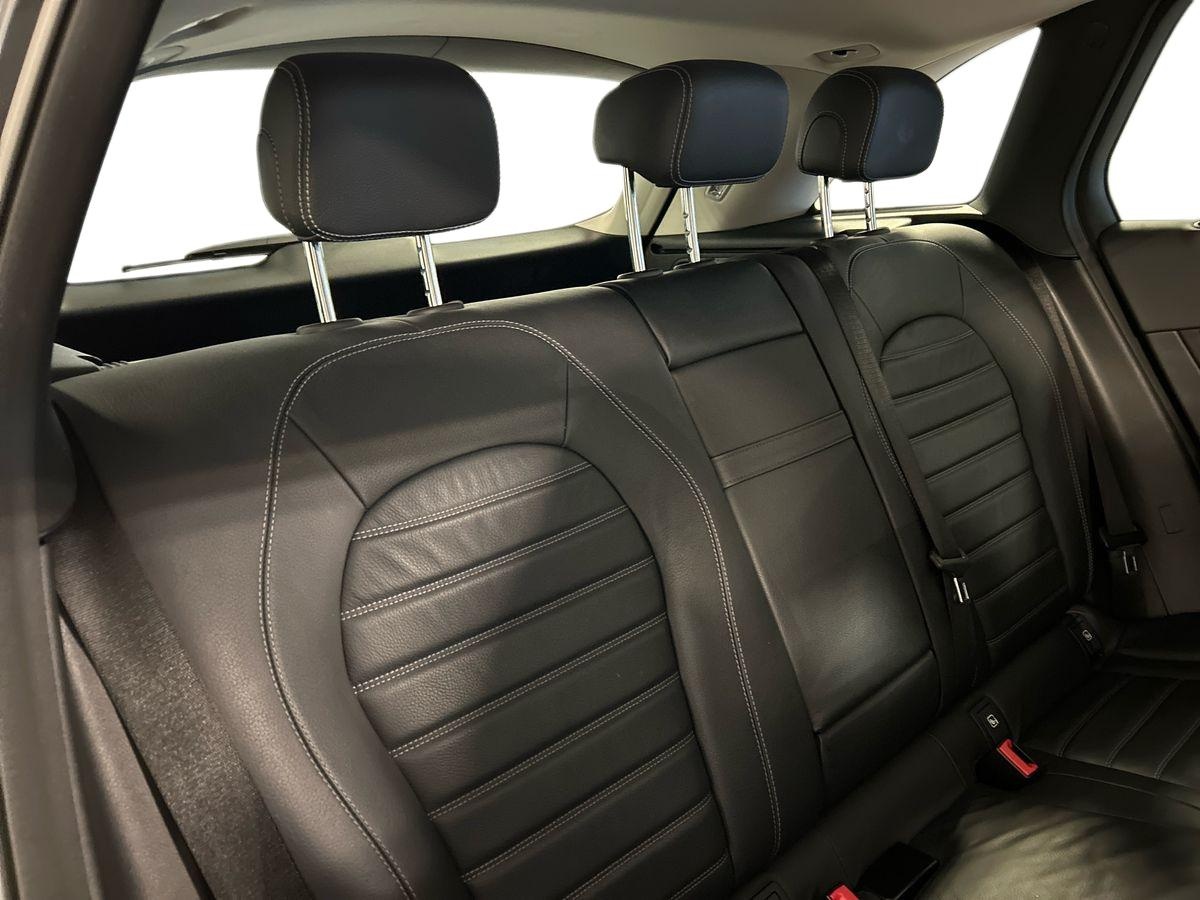 Mercedes GLC GLC SUV 220 D Premium Plus 4Matic 9G-Tronic Plus - 16