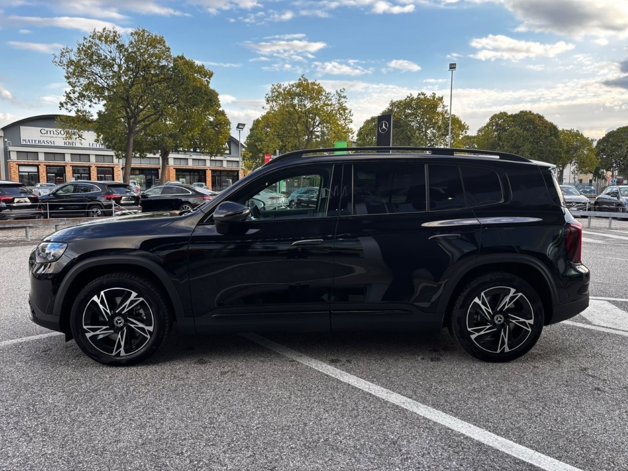 Mercedes GLB Elettrica GLB 250+ con tecnologia EQ Advanced Plus - 4