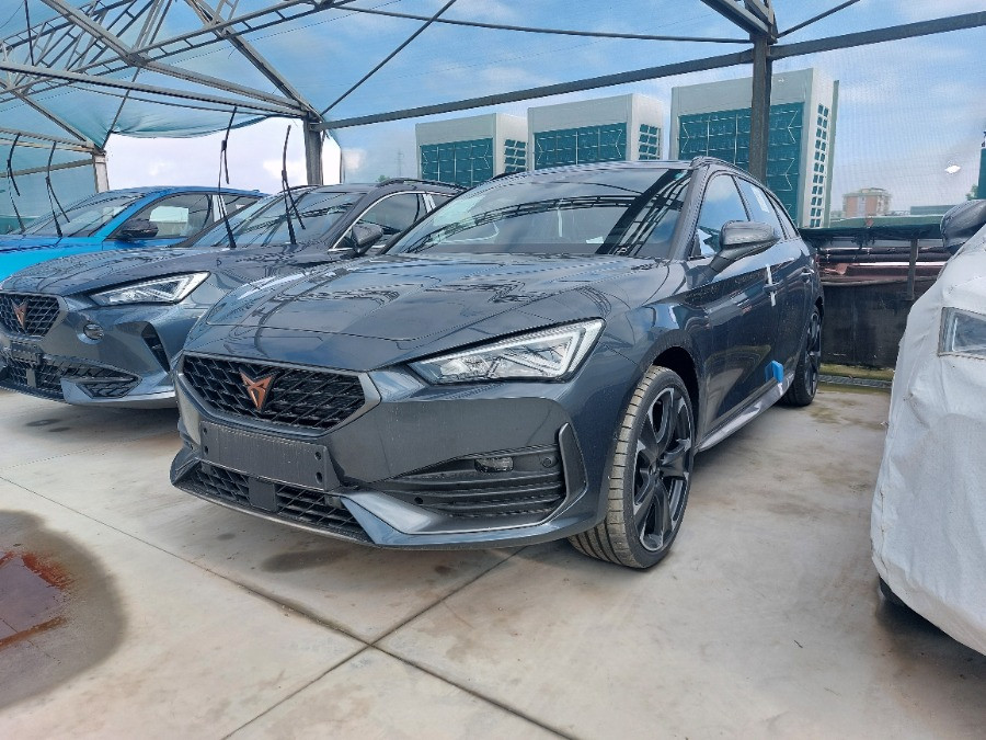 CUPRA Leon CUPRA Leon Sportstourer VZ 2.0 TSI 180 kW (245 CV) Benzina DSG 7 marce 2WD