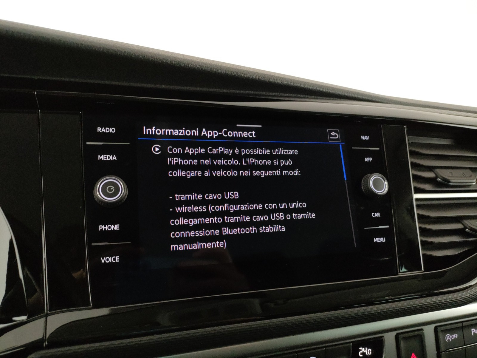 Volkswagen T6.1 Caravelle 30 Usato 2023 T6.1 Caravelle 30 Legnago