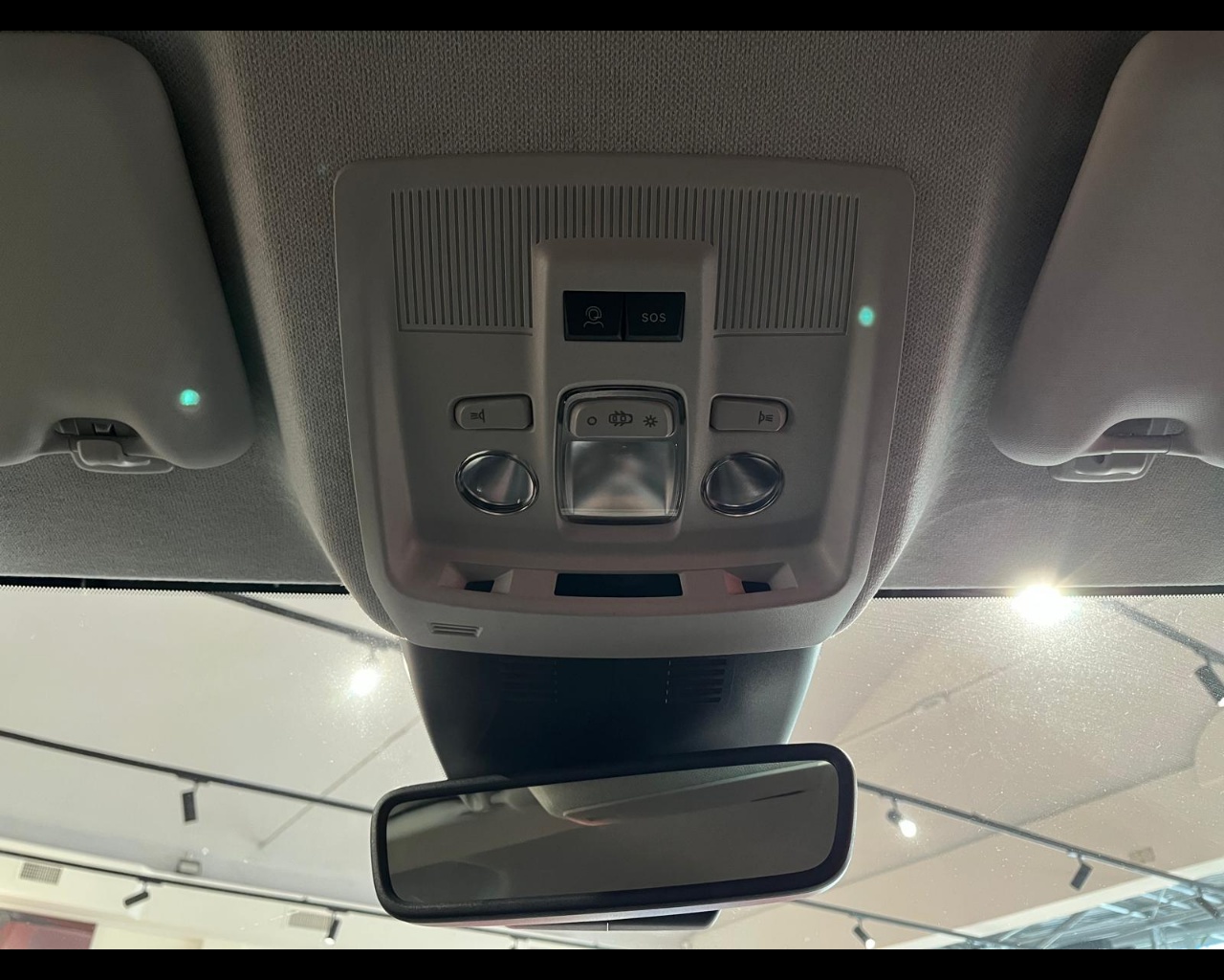 Foto CITROEN C5 Aircross 1.2 hybrid Max 145cv auto