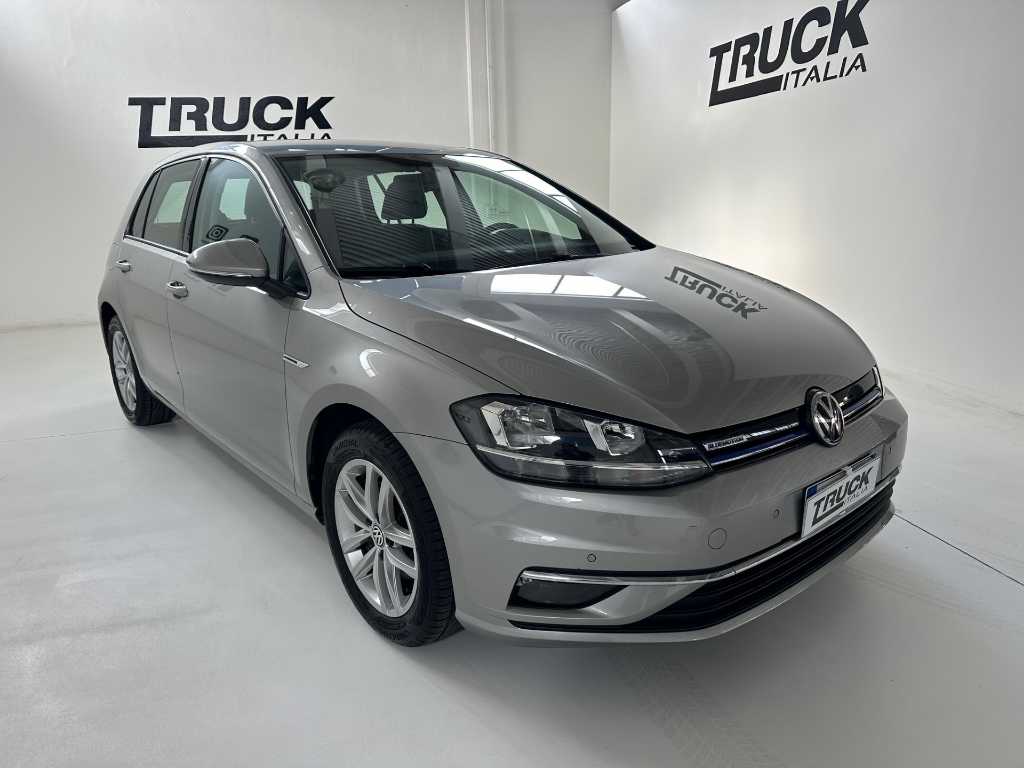 volkswagen-golf-vii-5p-15-tgi-executive-130cv-dsg-sku89986