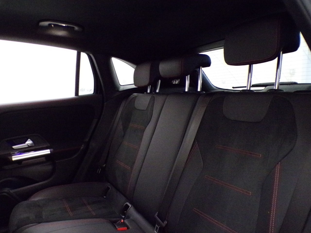 Mercedes  GLA 200 D AMG Line Advanced Plus 8G-DCT - 15