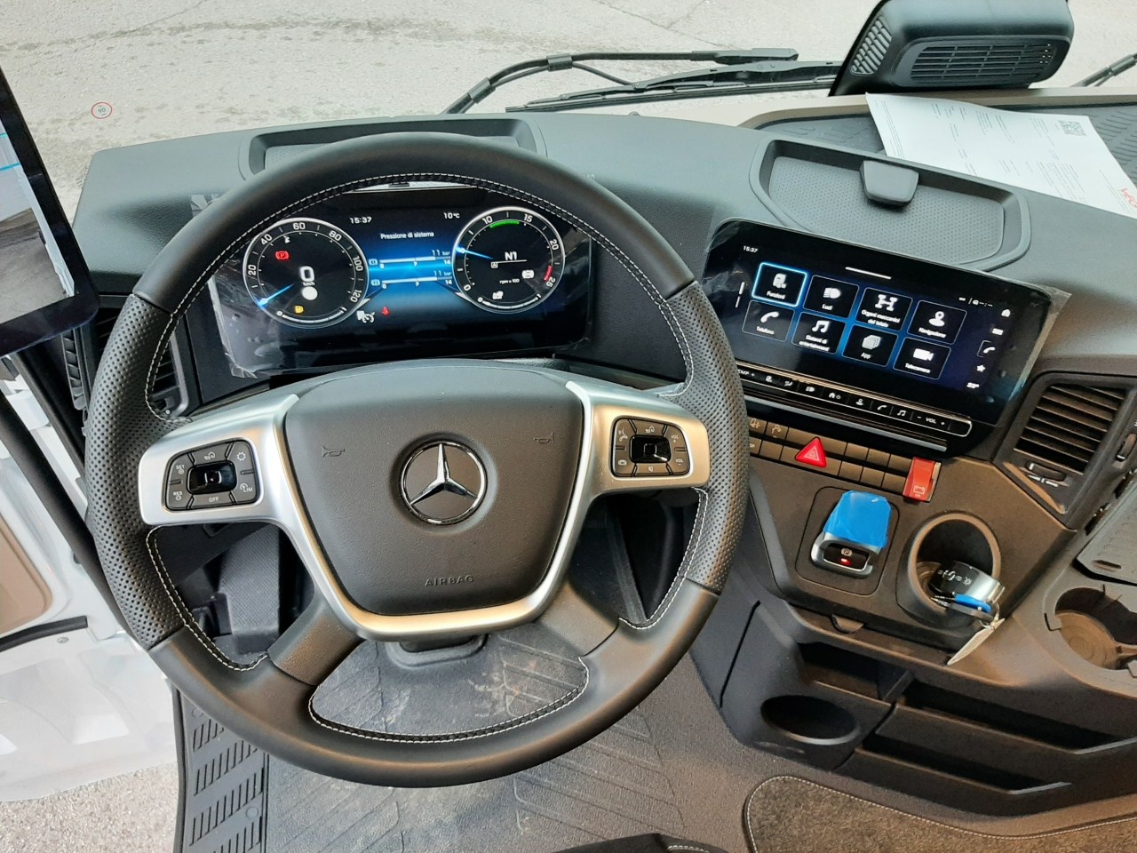Mercedes Actros New Actros L 1851 LS - 11