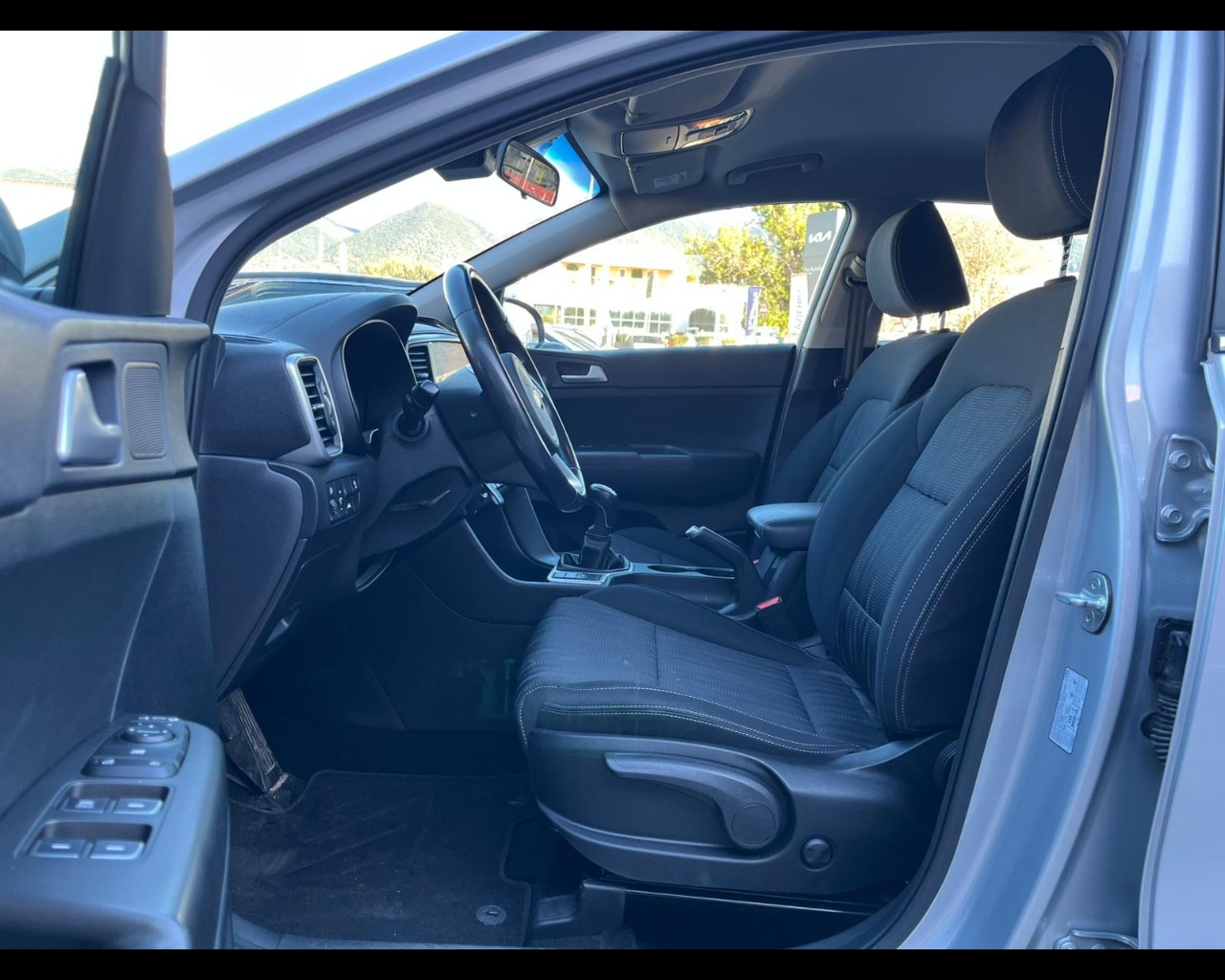 Foto KIA Sportage 1.6 Business Class ecogpl 2wd 126cv