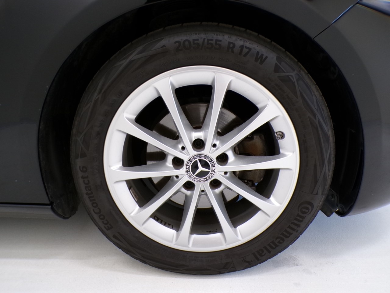 Mercedes Classe A Classe A 180 D Sport 7G-DCT - 4
