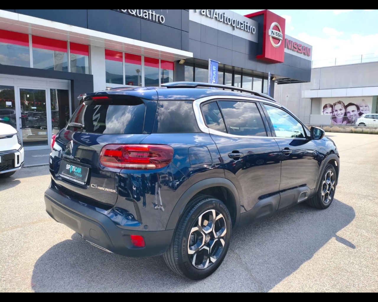 Foto CITROEN C5 Aircross 1.5 bluehdi Shine s&s 130cv eat8