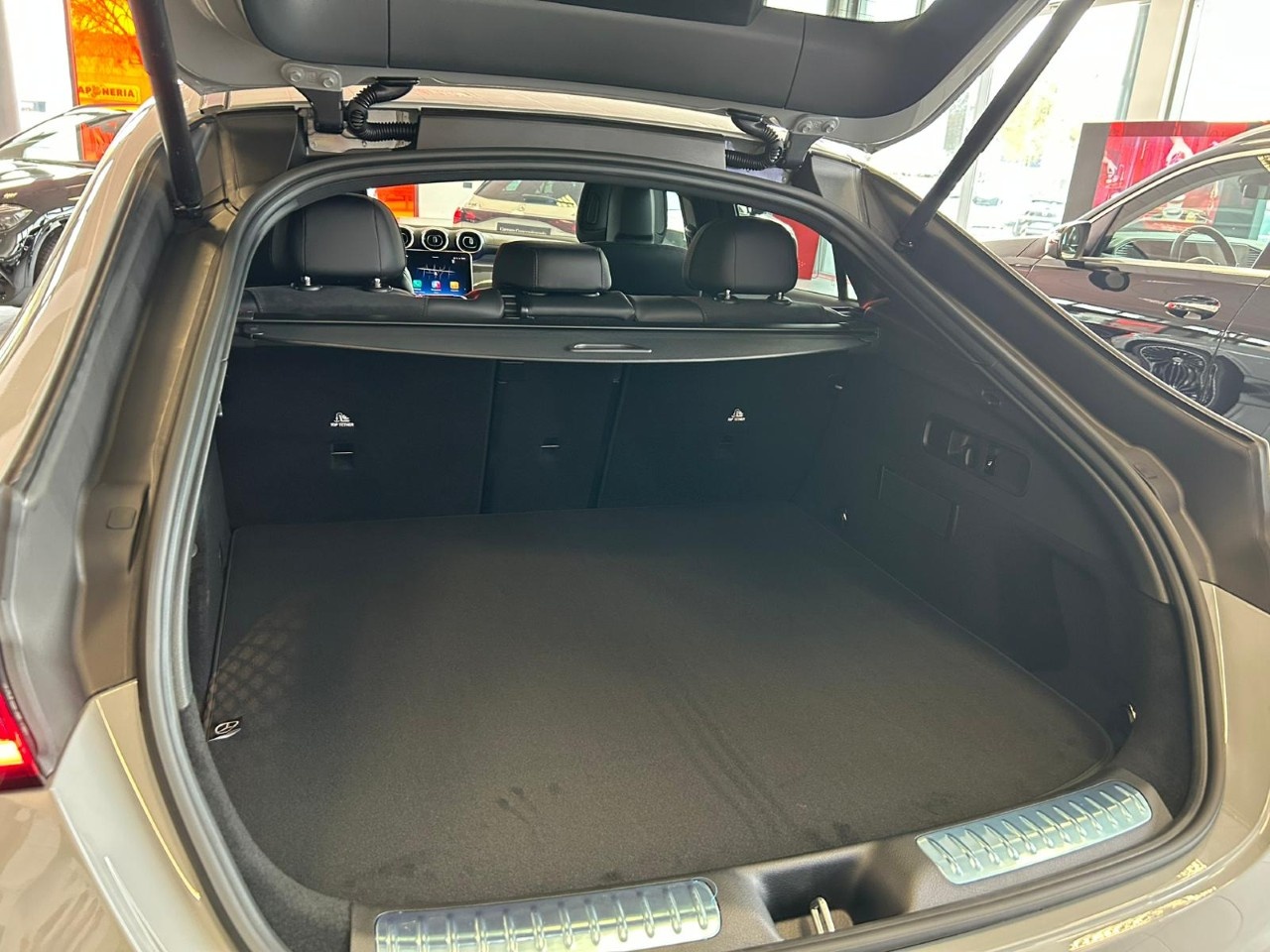 Mercedes GLC Coupé GLC 220 d 4Matic Coupè AMG Line ADVANCED - 9