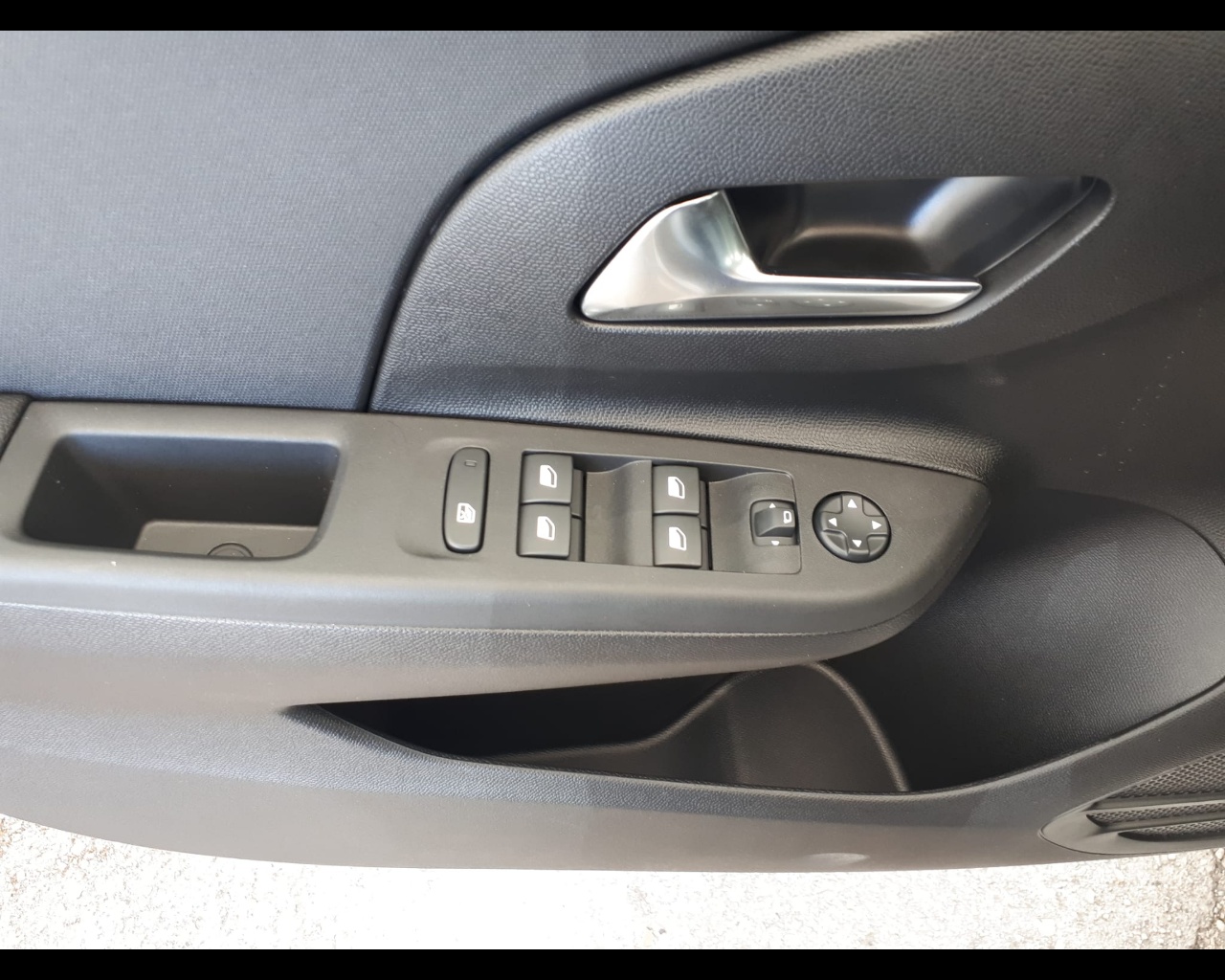 Foto OPEL Corsa 1.2 Edition s&s 100cv