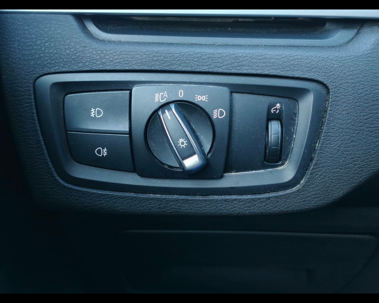 Foto BMW X1 sdrive18i xLine 140cv