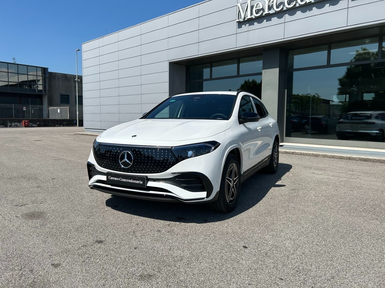 Mercedes EQA EQA 250+ AMG Line Advanced - 3