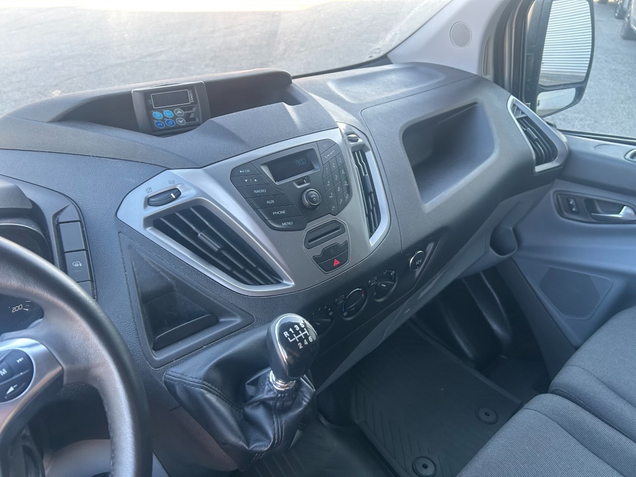Ford Transit Custom I transit custom 270 2.0 tdci 130cv Trend L1H1 E6 - 10