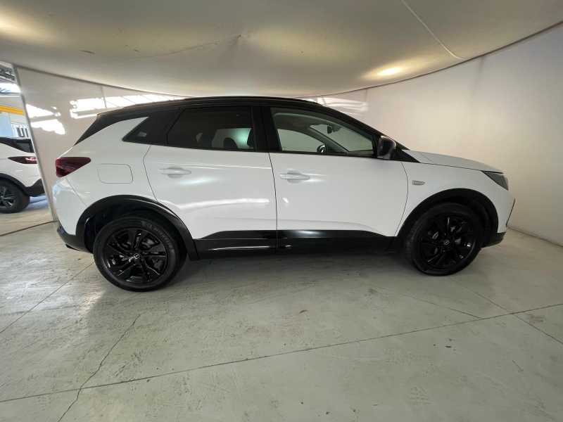 Grandland Gs Hybrid 136 Hp