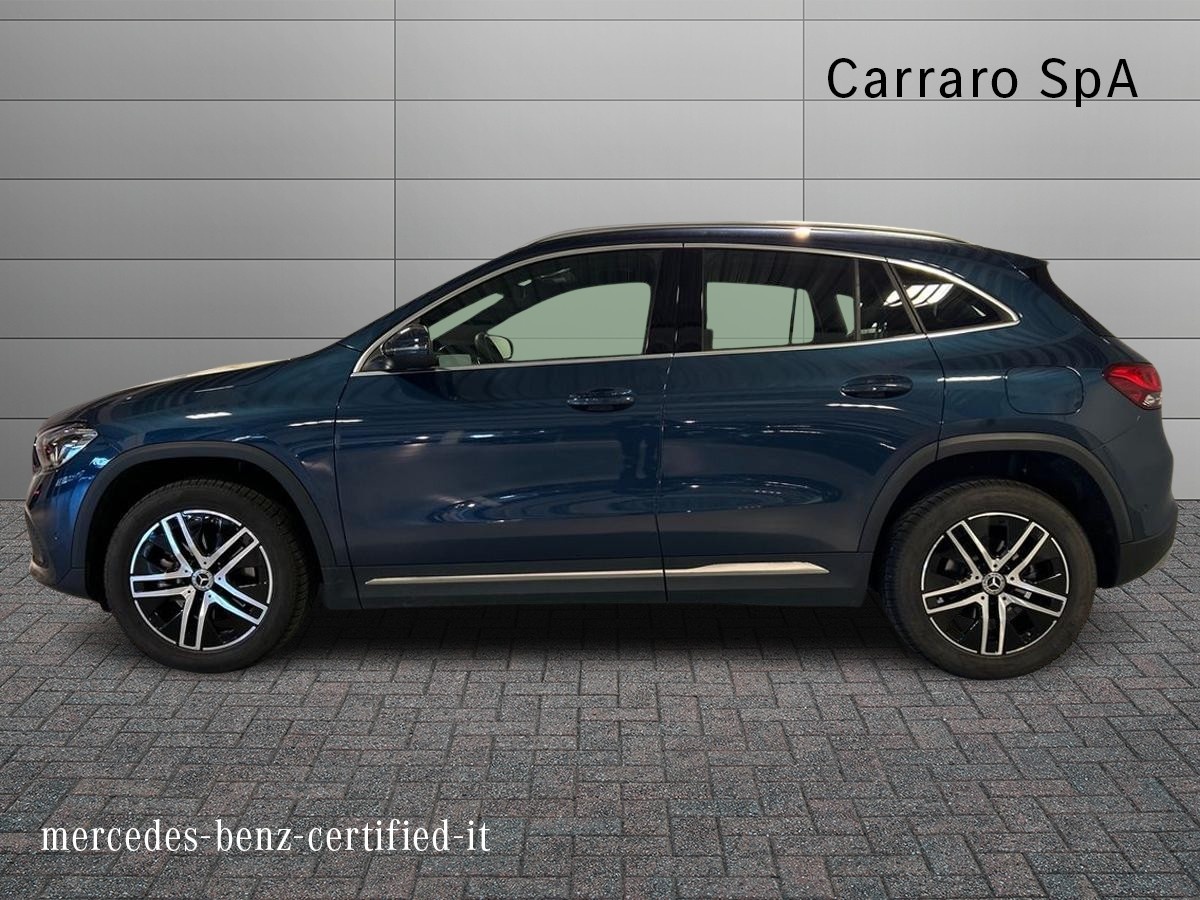 Mercedes GLA GLA 180 D Executive 8G-DCT - 6