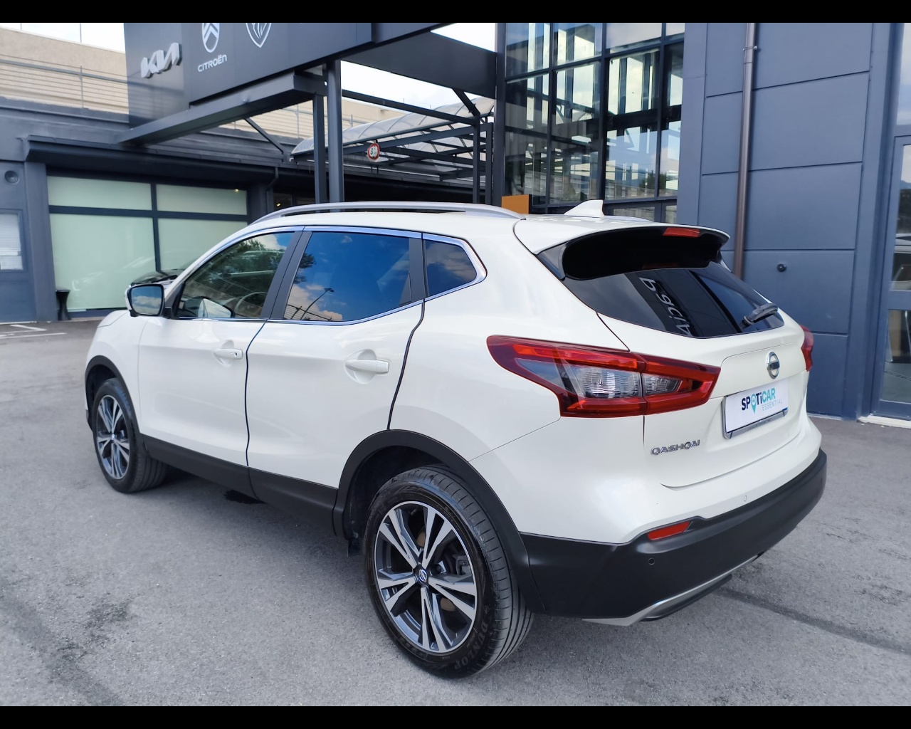 Foto NISSAN Qashqai 1.5 dci N-Connecta 110cv