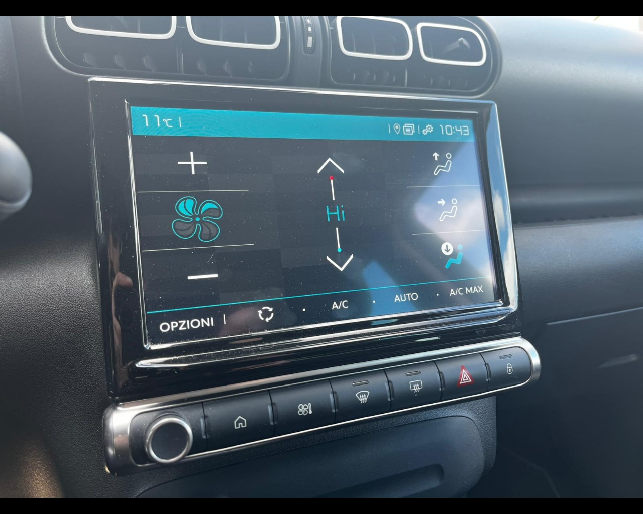 Foto CITROEN C3 Aircross 1.5 bluehdi Shine Pack s&s 110cv