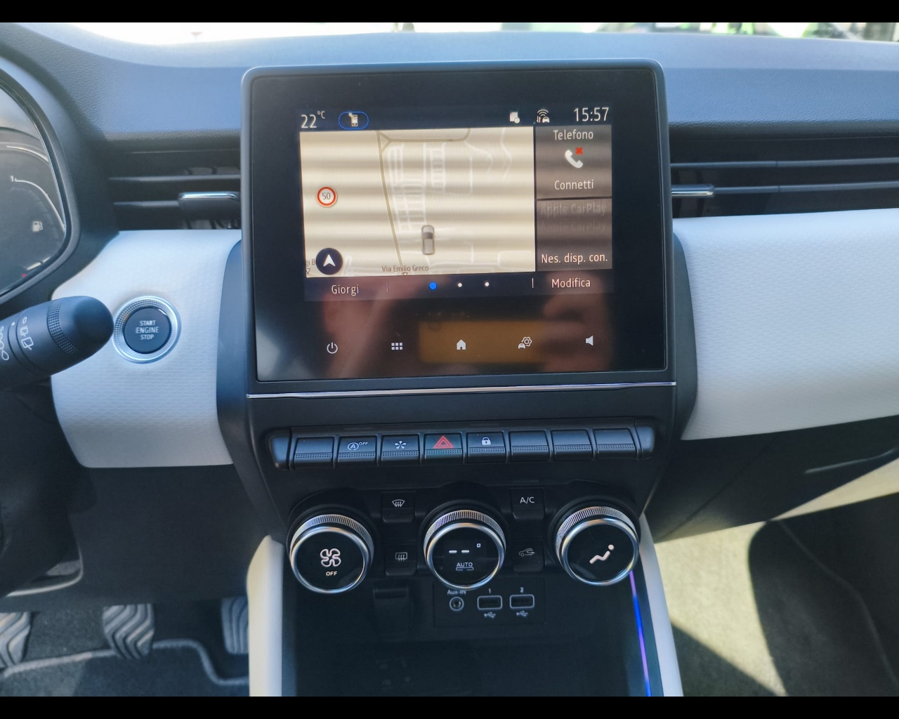 Foto RENAULT Clio 1.0 tce Techno Gpl 100cv