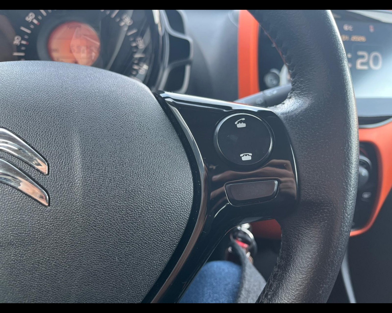 Foto CITROEN C1 5p 1.0 vti Urban Ride 72cv