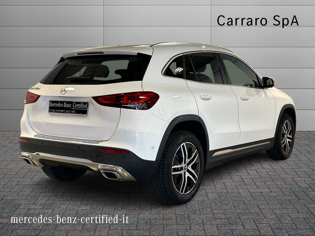 Mercedes GLA GLA 180 D Sport Plus 8G-DCT - 2