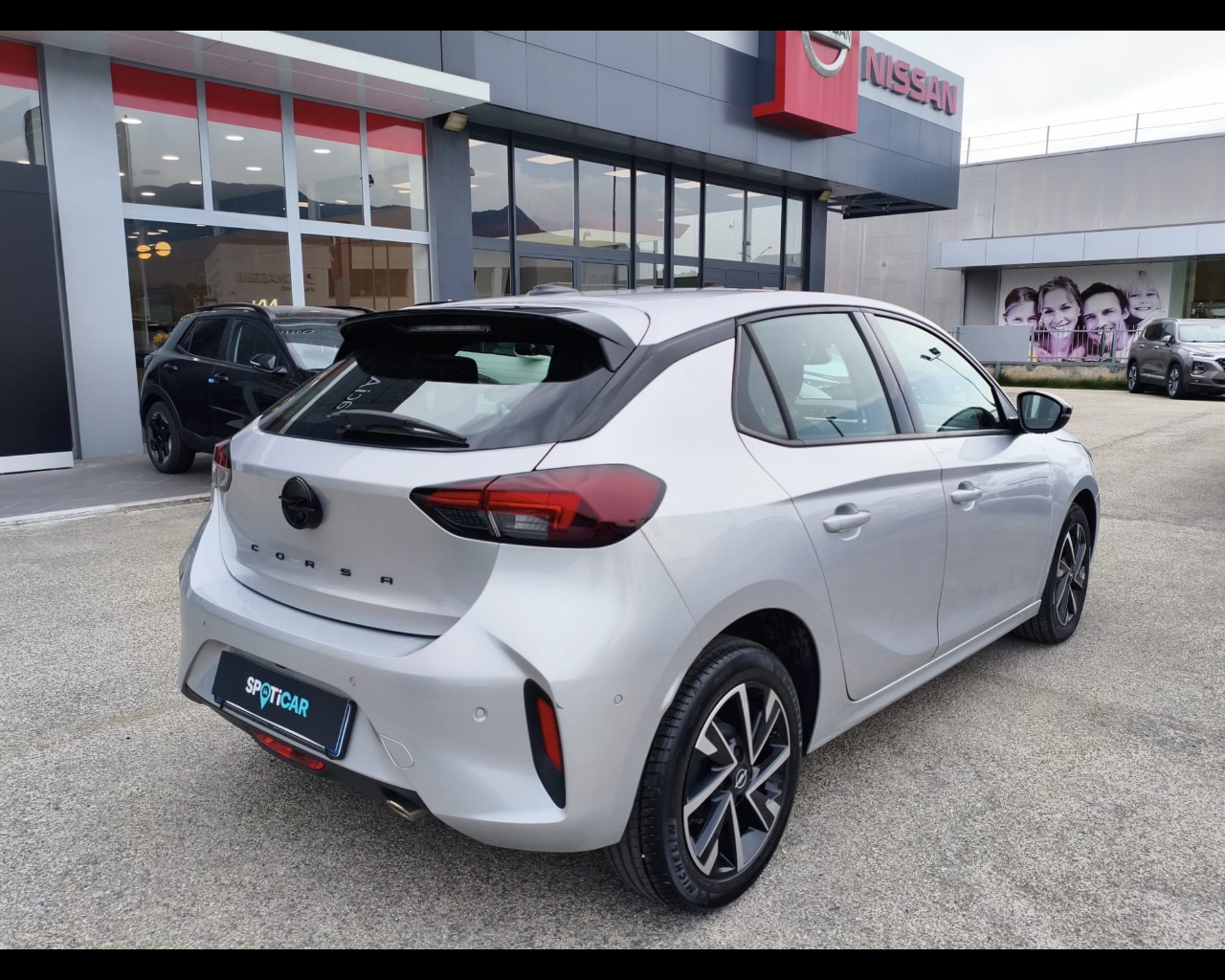 Foto OPEL Corsa 1.2 GS s&s 100cv