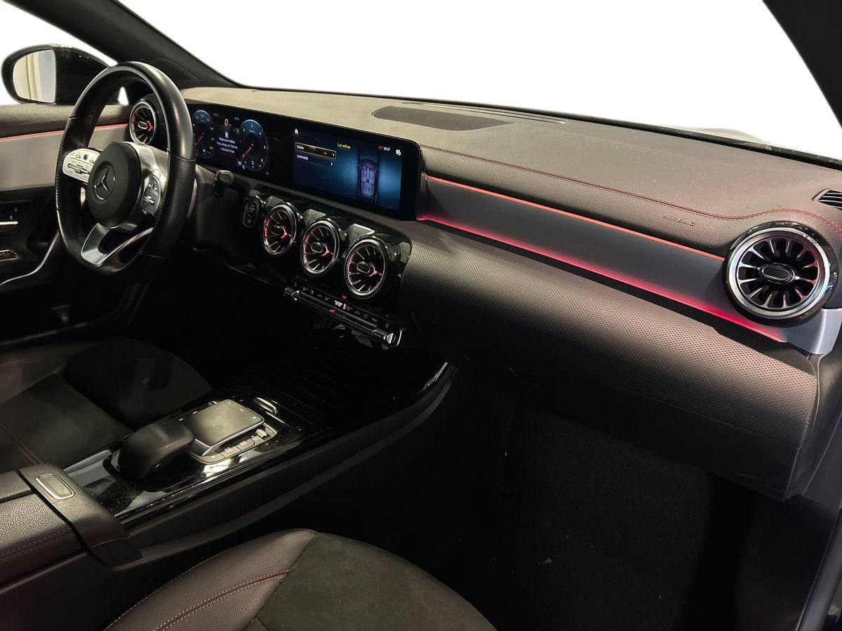 Mercedes CLA Shooting Brake CLA Shooting Brake 180 D Premium 8G-DCT - 14