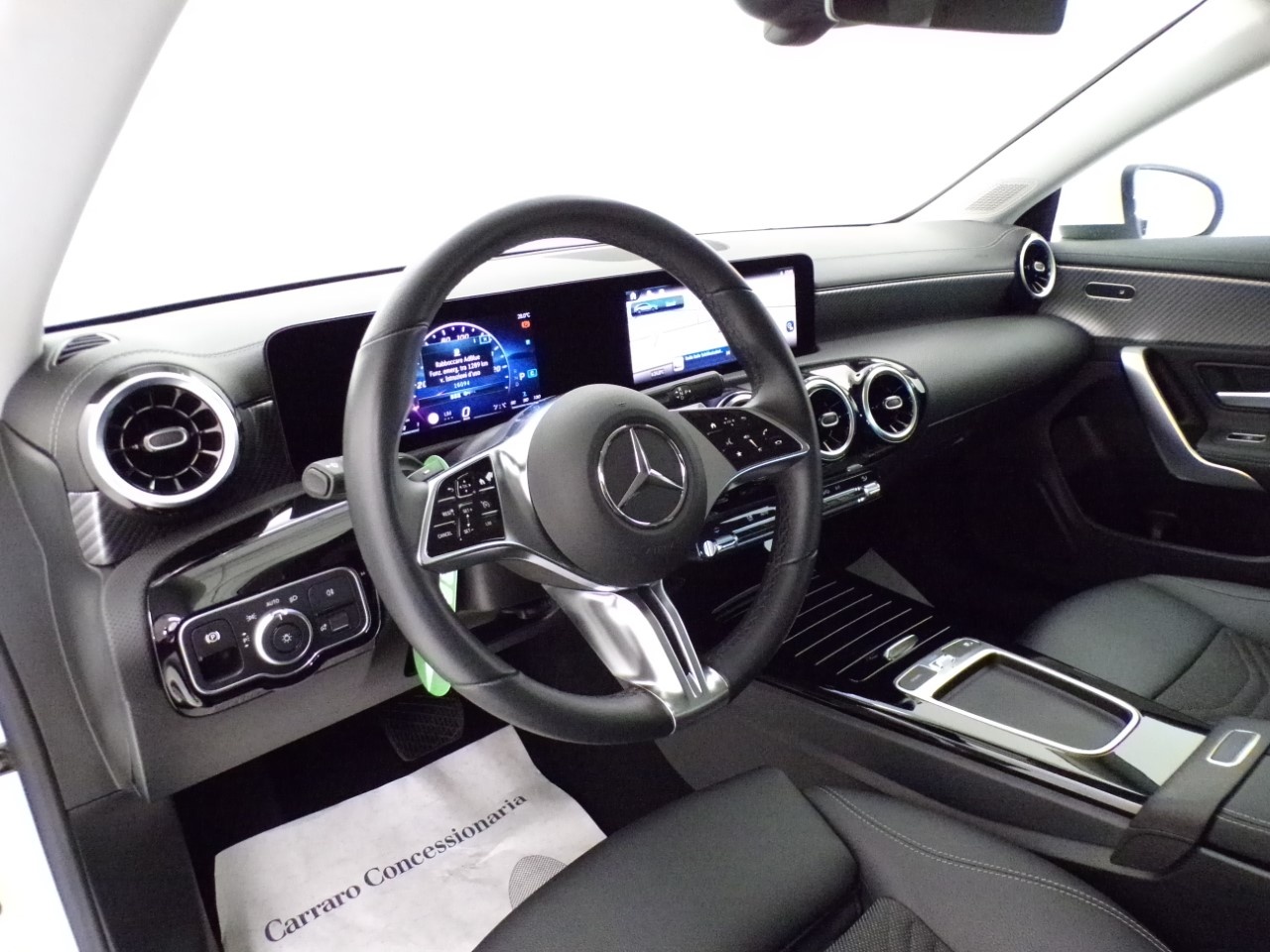 Mercedes CLA Shooting Brake 180 D Progressive Advanced 8G-DCT - 12