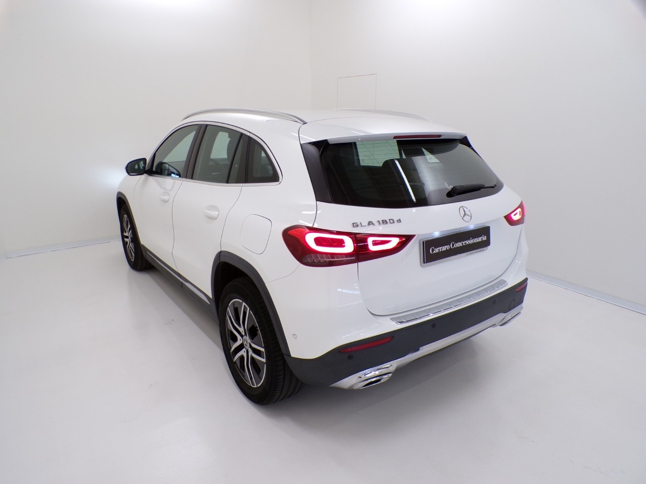 Mercedes GLA GLA 180 D Sport Plus 8G-DCT - 8