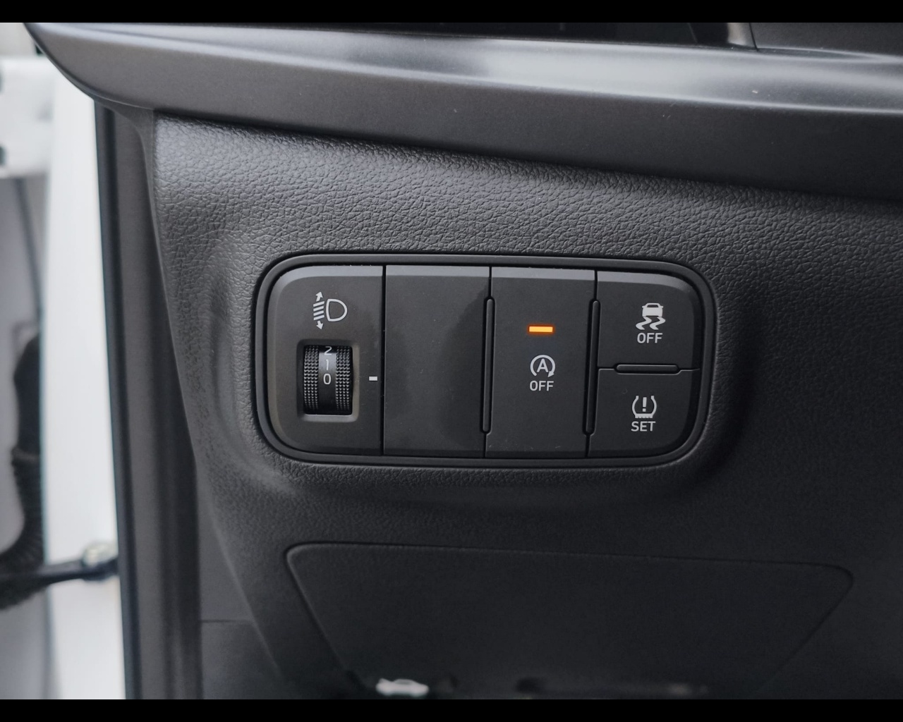 Foto HYUNDAI BAYON PE 1.0T XLINE