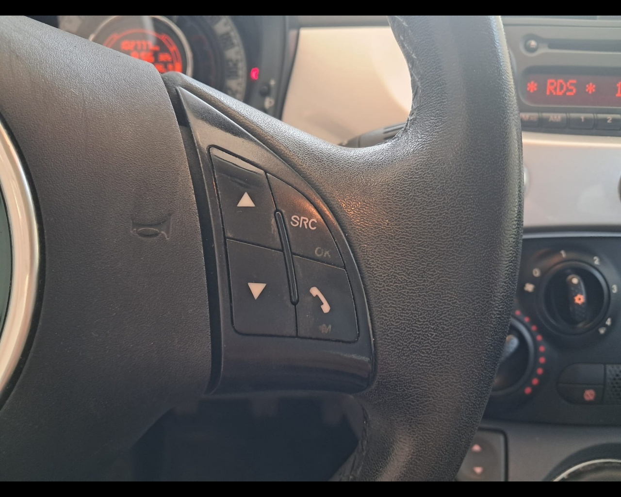 Foto FIAT 500 1.2 Lounge 69cv