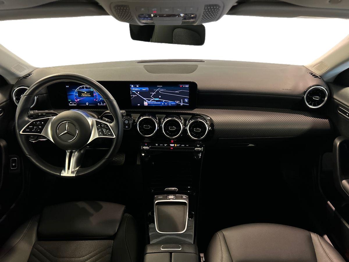 Mercedes CLA Shooting Brake CLA Shooting Brake 180 D Advanced 8G-DCT - 9