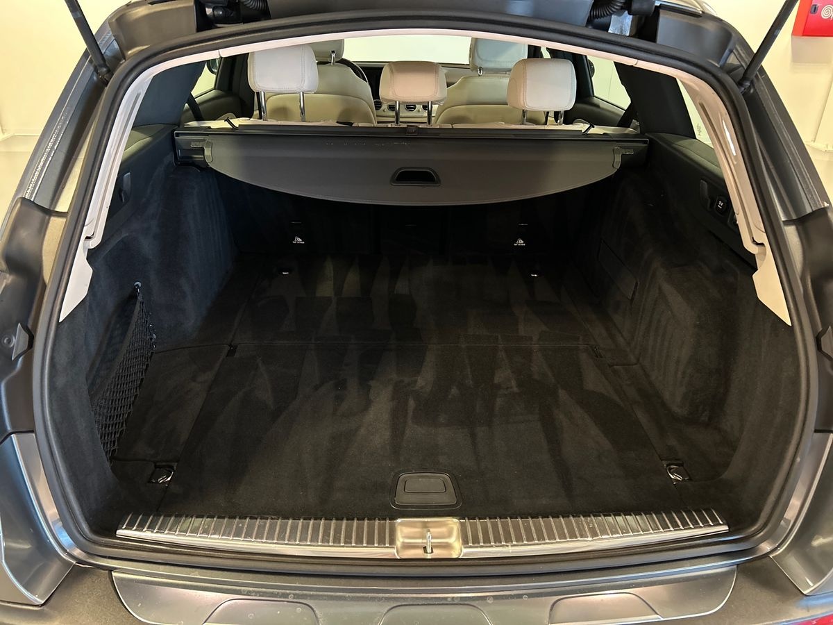 Mercedes Classe E Station Wagon Classe E Station Wagon All-Terrain 220 D Business Sport 4Matic 9G-Tronic Plus - 8