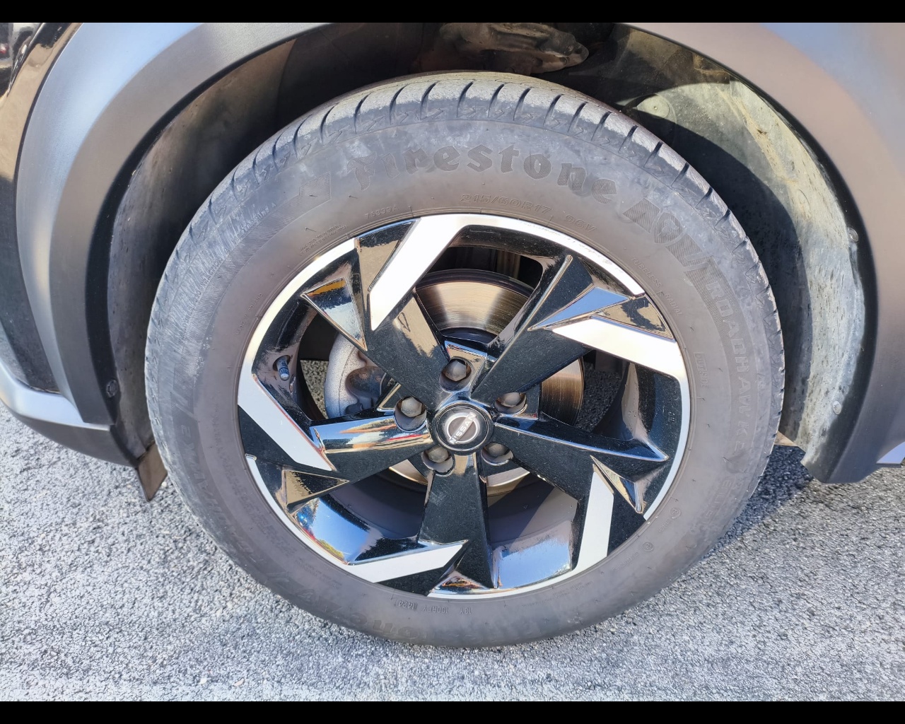 Foto NISSAN Juke 1.0 dig-t N-Connecta 114cv
