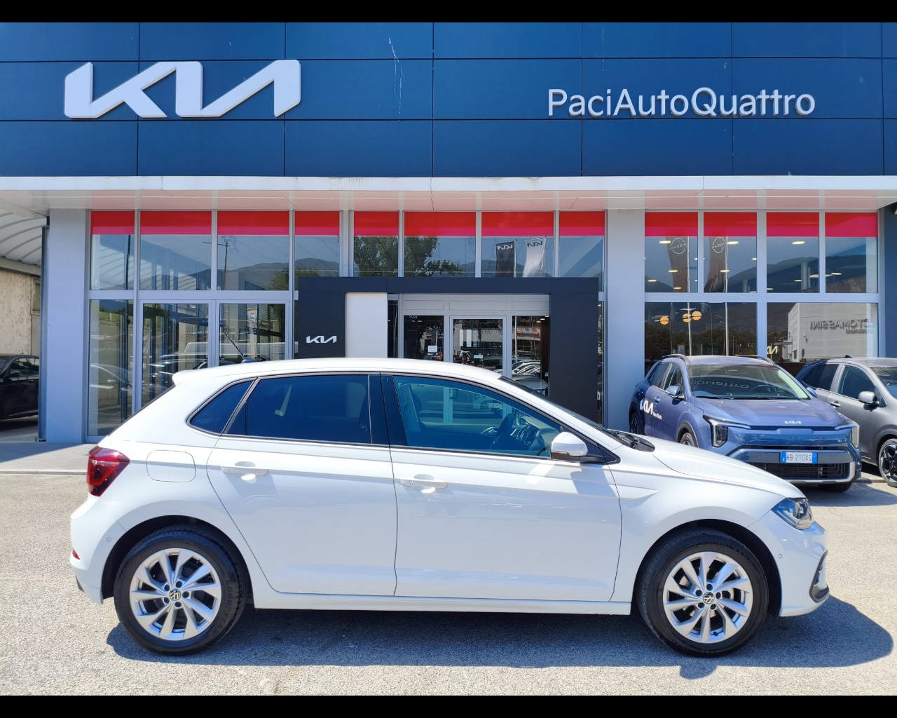 Foto VOLKSWAGEN Polo 1.0 tsi Style 95cv