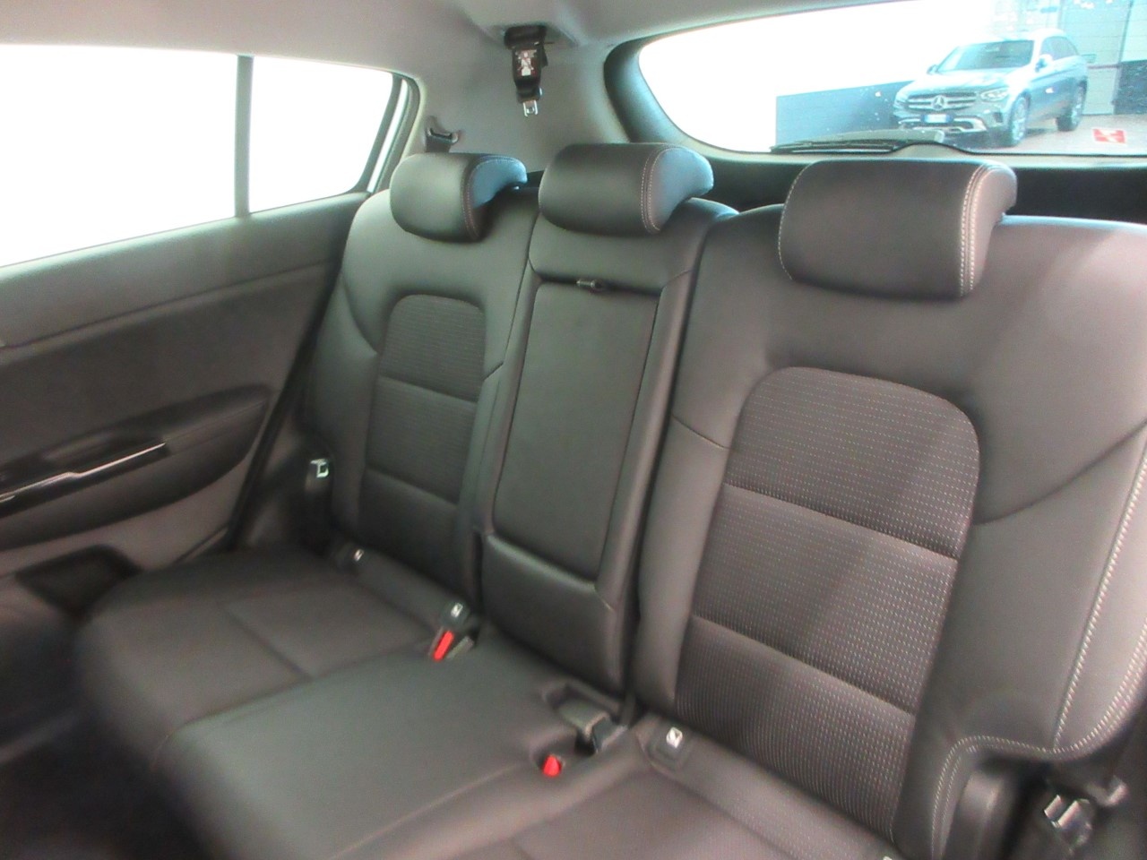 Kia Sportage Sportage 1.6 CRDi Mild Hybrid 115cv Energy Design Pack 2WD - 14